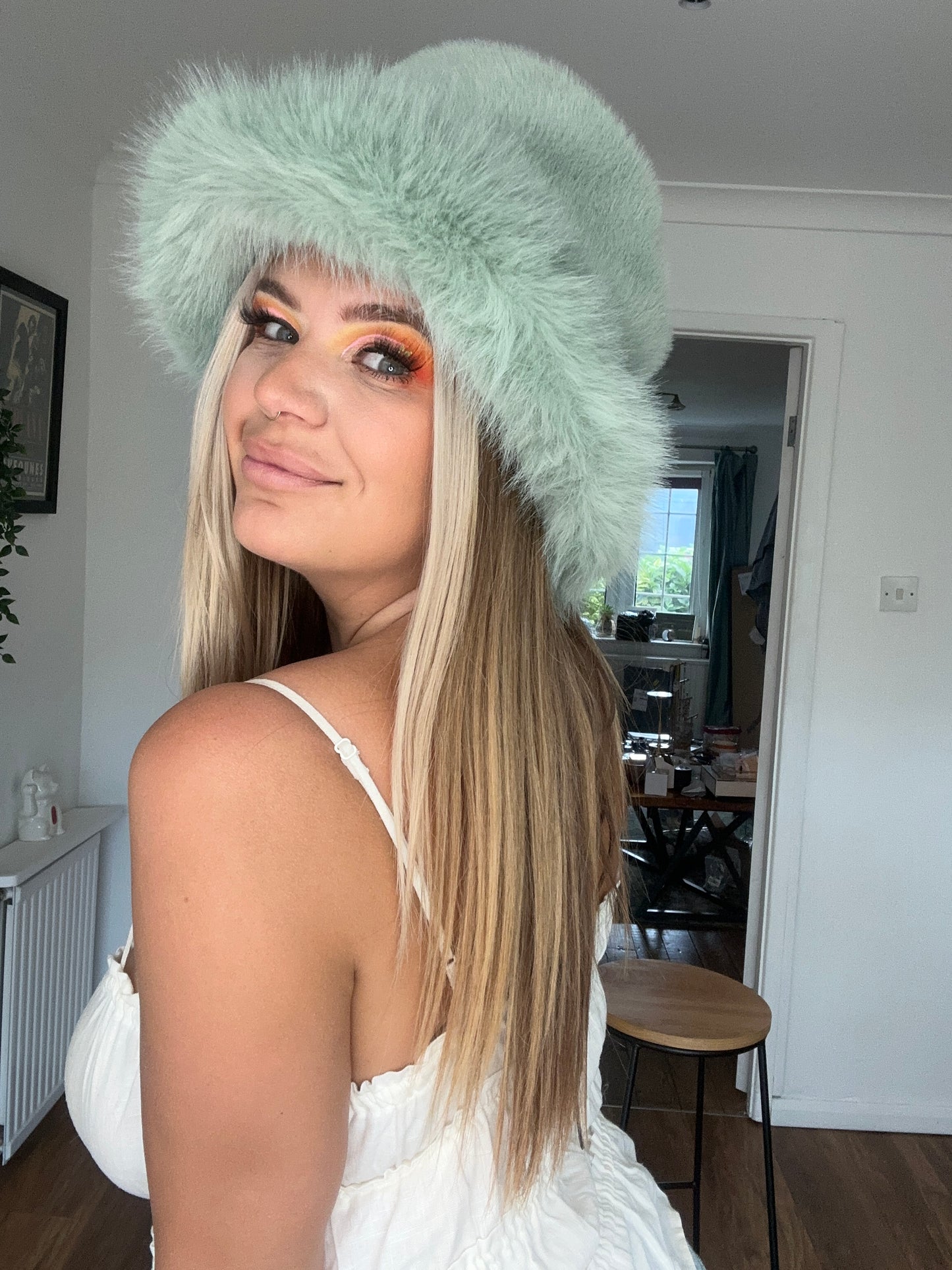 Extra Fluffy Hat - Light Blue/teal